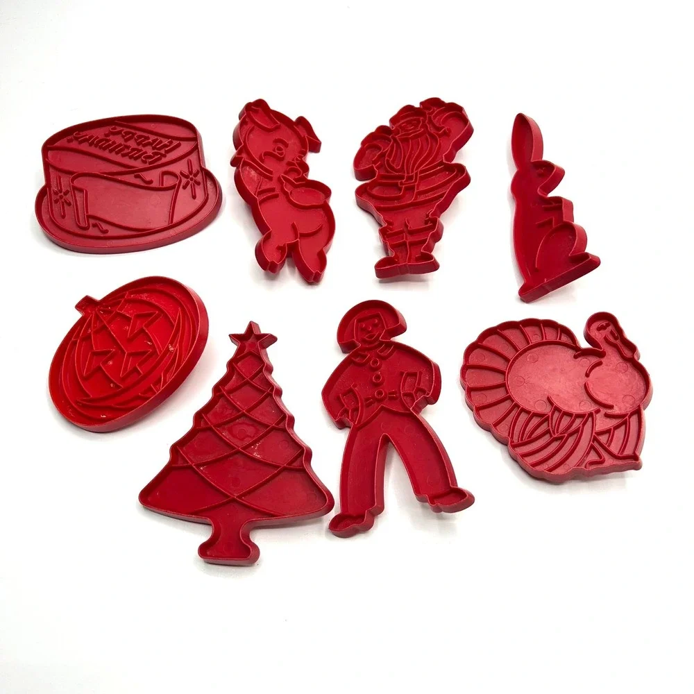 Vintage Tupperware Red Cookie‎ Cutters Lot of 8 Holiday Christmas Easter Turkey